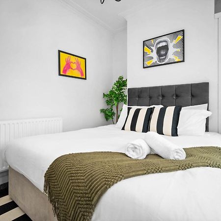 Luxury Apartment - Fast Wifi - Wolverhampton 9Apc Eksteriør bilde